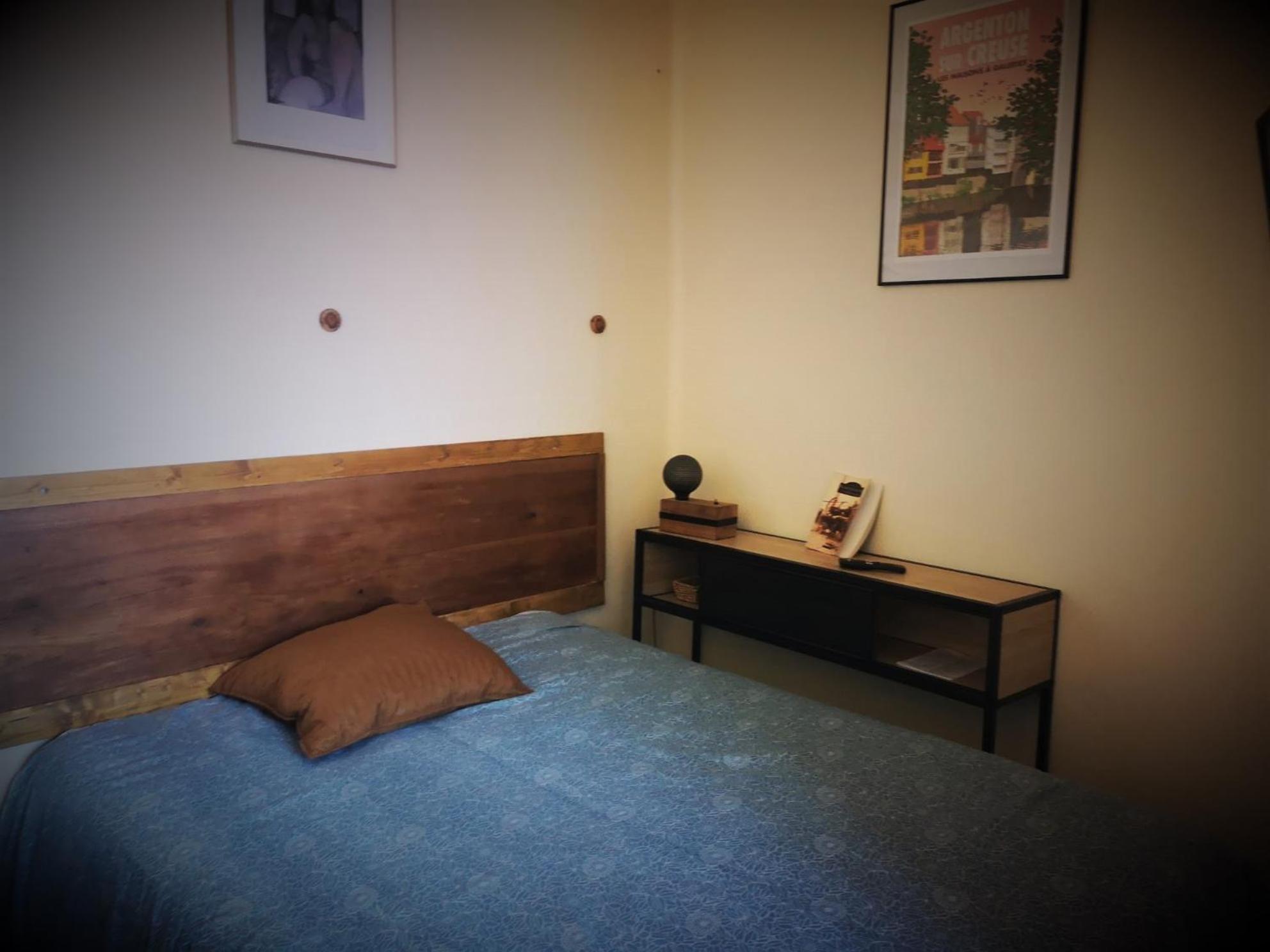 Chambres Avec Salle De Bains Et Cuisine En Centre Ville Argenton Sur Creuse Exteriér fotografie