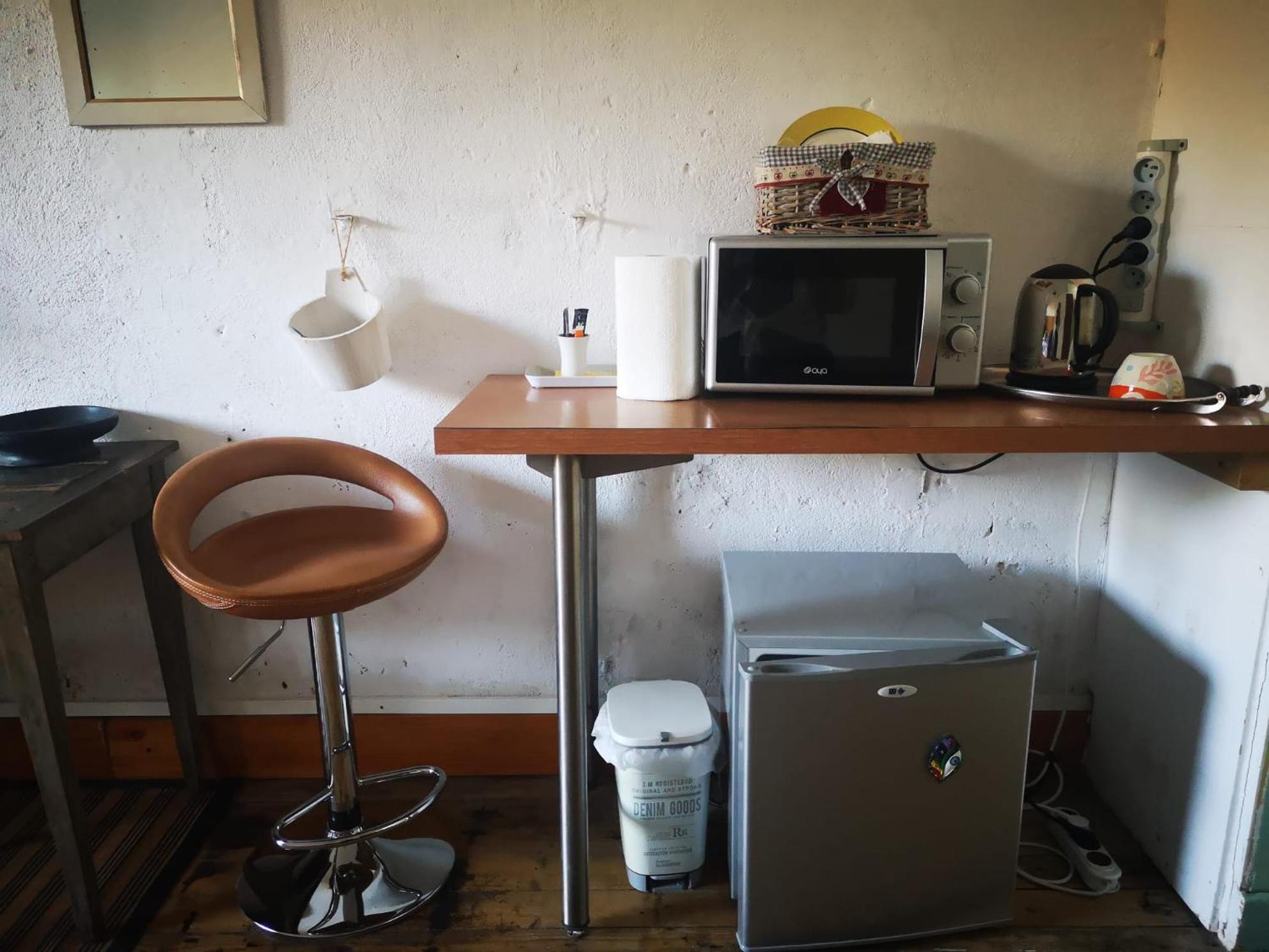 Chambres Avec Salle De Bains Et Cuisine En Centre Ville Argenton Sur Creuse Exteriér fotografie